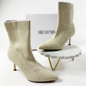605. Dream Pairs Cream Knit Sock Booties 3″ Heel Size 8.5 New w/ Box